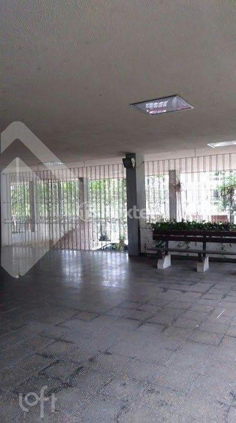 Apartamento à venda com 3 quartos, 234m² - Foto 18