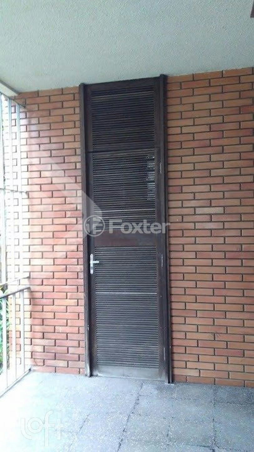 Apartamento à venda com 3 quartos, 234m² - Foto 17