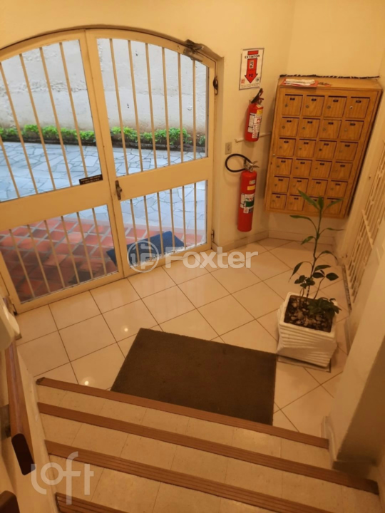 Apartamento à venda com 1 quarto, 44m² - Foto 22