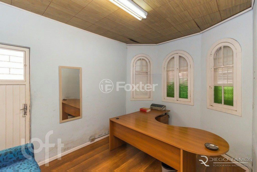 Casa à venda com 4 quartos, 223m² - Foto 5