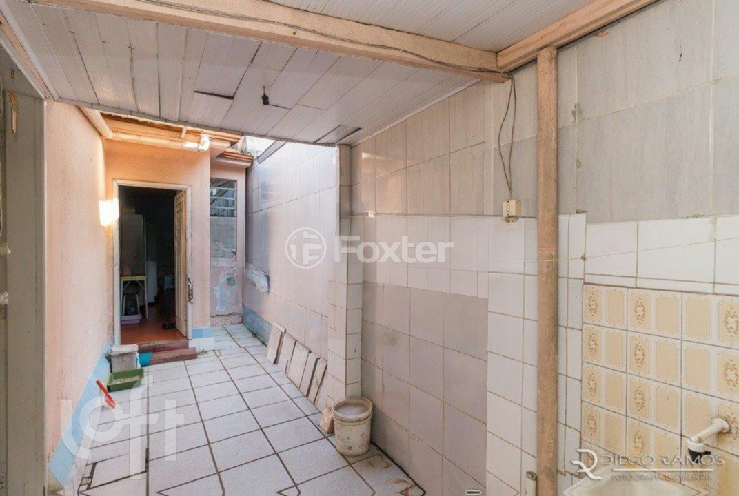 Casa à venda com 4 quartos, 223m² - Foto 17