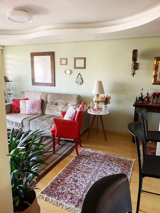 Apartamento à venda com 2 quartos, 74m² - Foto 3