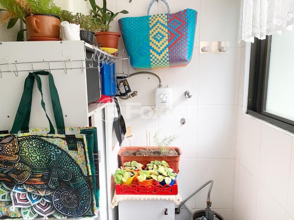 Apartamento à venda com 2 quartos, 74m² - Foto 24