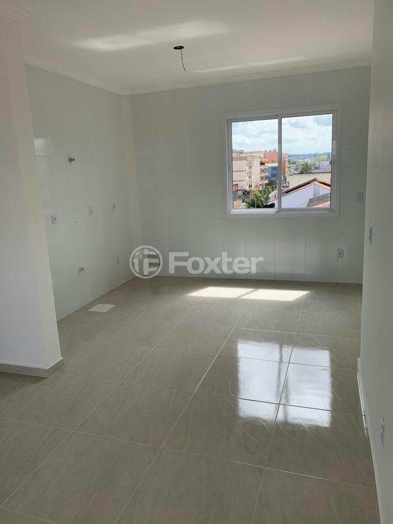 Apartamento à venda com 2 quartos, 64m² - Foto 4