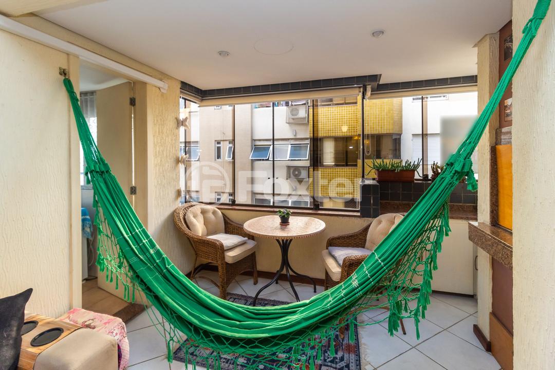 Apartamento à venda com 3 quartos, 110m² - Foto 5