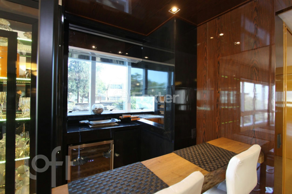 Apartamento à venda com 3 quartos, 201m² - Foto 16