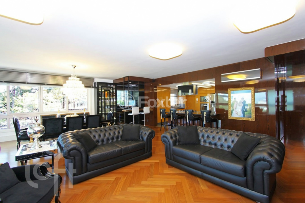 Apartamento à venda com 3 quartos, 201m² - Foto 4