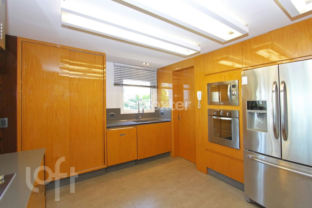 Apartamento à venda com 3 quartos, 201m² - Foto 10