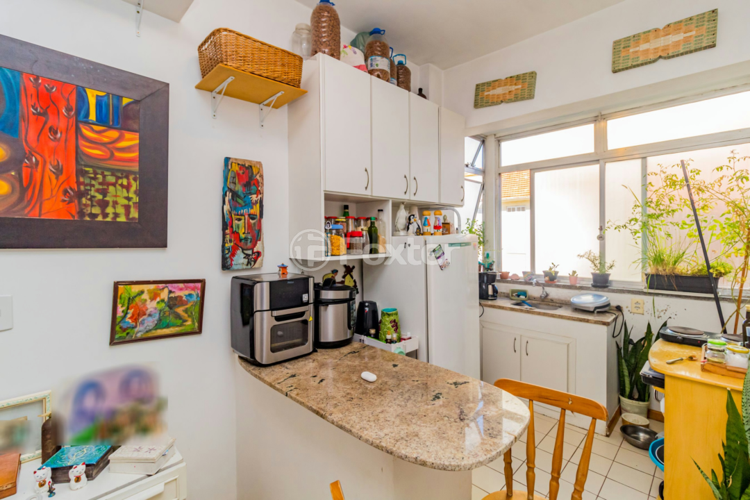 Apartamento à venda com 1 quarto, 33m² - Foto 1