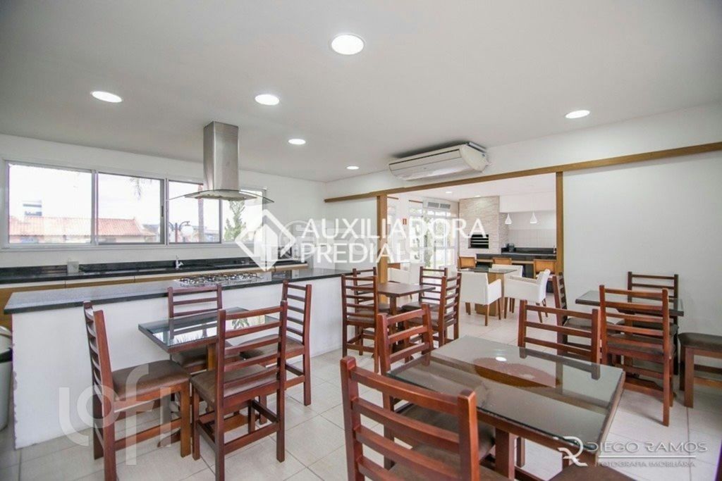 Apartamento à venda com 2 quartos, 57m² - Foto 19
