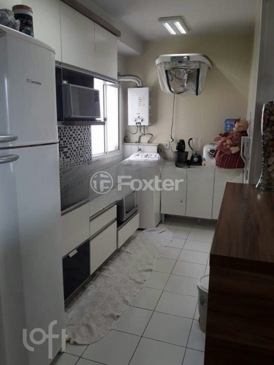 Apartamento à venda com 2 quartos, 57m² - Foto 10