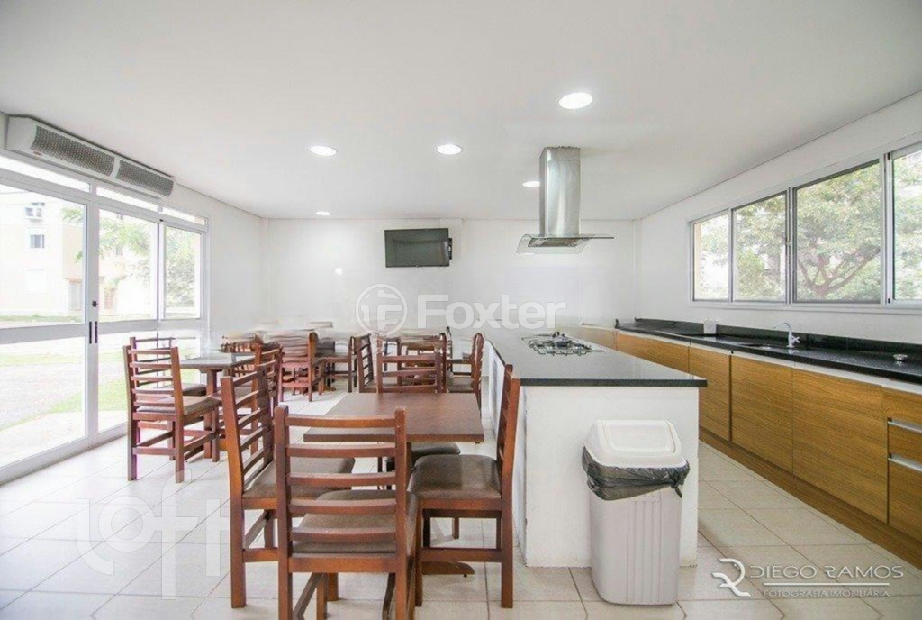 Apartamento à venda com 2 quartos, 57m² - Foto 20