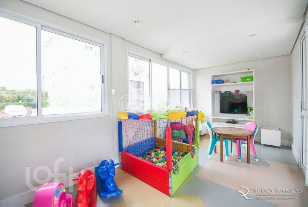 Apartamento à venda com 2 quartos, 57m² - Foto 28