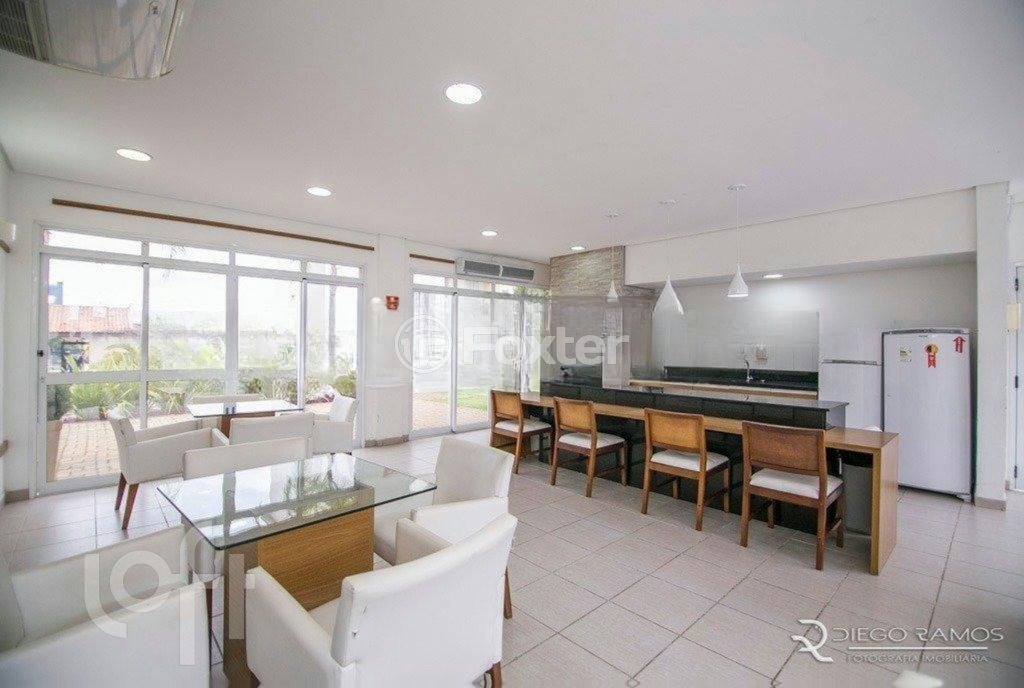 Apartamento à venda com 2 quartos, 57m² - Foto 21
