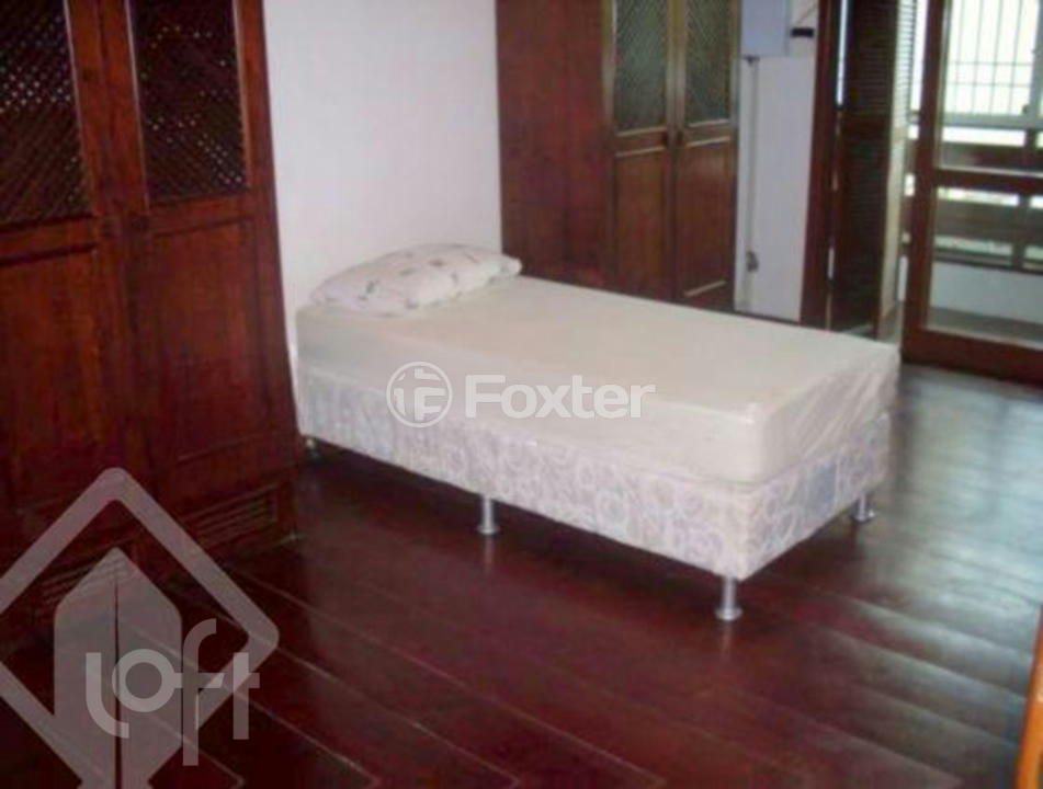 Casa à venda com 3 quartos, 298m² - Foto 8