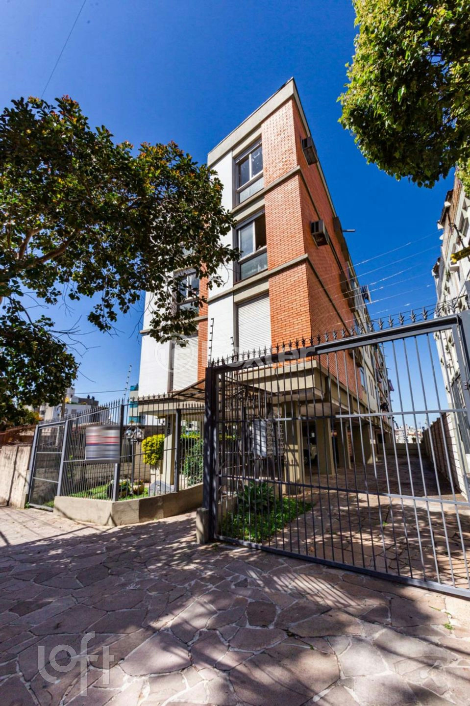 Apartamento à venda com 3 quartos, 94m² - Foto 32