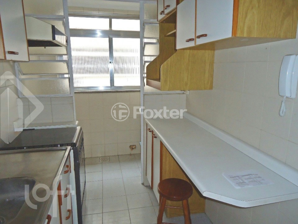 Apartamento à venda com 2 quartos, 58m² - Foto 3