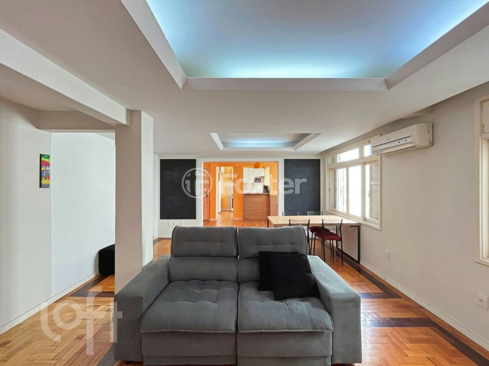 Apartamento à venda com 2 quartos, 80m² - Foto 2