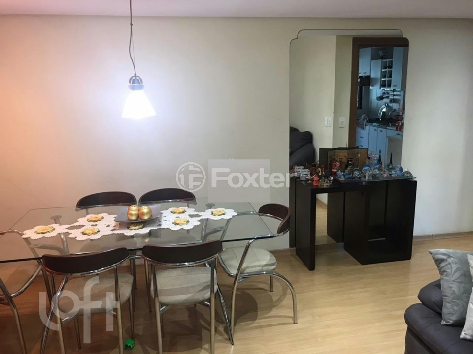 Apartamento à venda com 2 quartos, 84m² - Foto 2