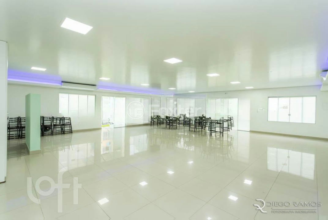 Apartamento à venda com 2 quartos, 55m² - Foto 29