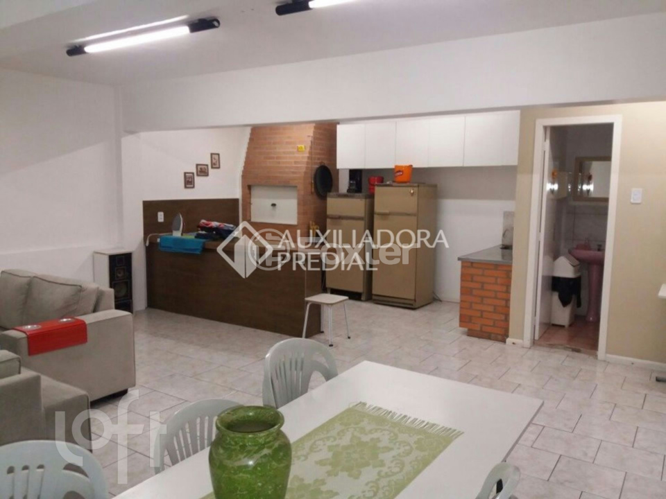 Casa à venda com 2 quartos, 240m² - Foto 14