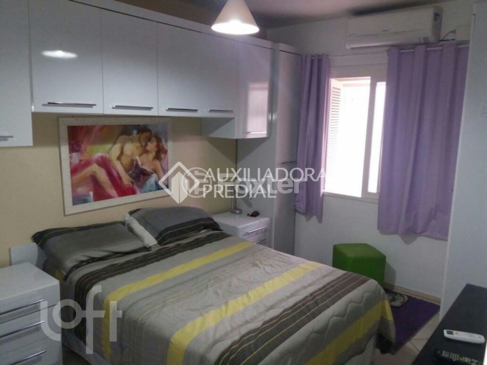 Casa à venda com 2 quartos, 240m² - Foto 5