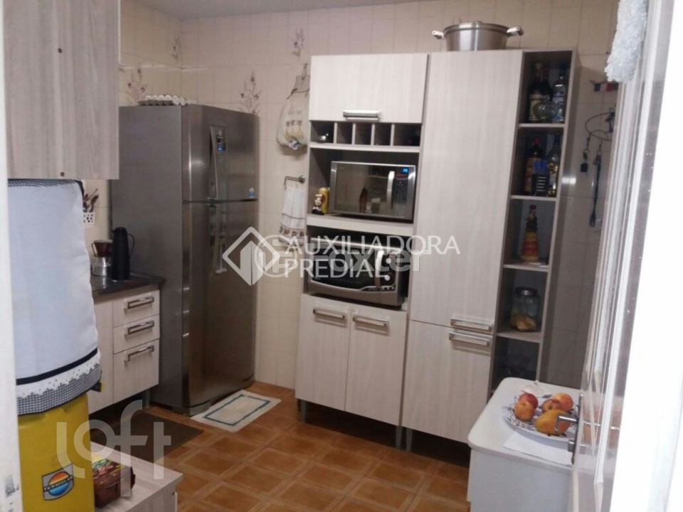 Casa à venda com 2 quartos, 240m² - Foto 10