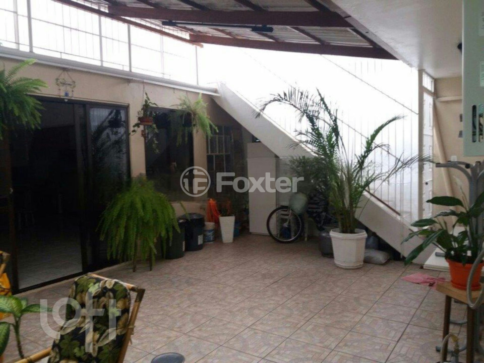 Casa à venda com 2 quartos, 240m² - Foto 11