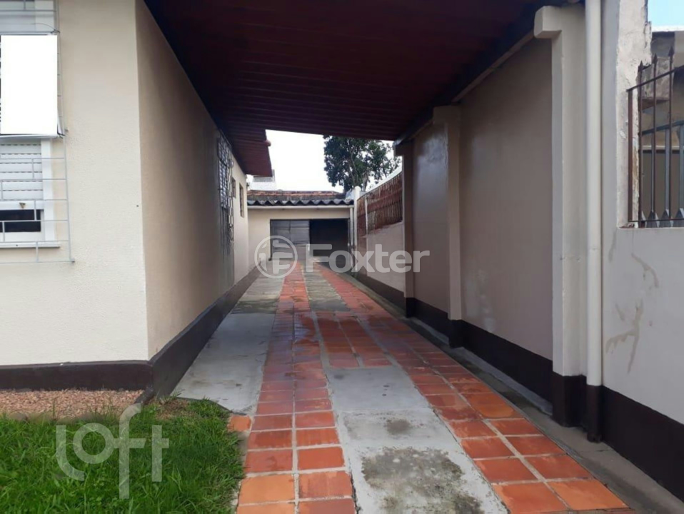 Casa à venda com 3 quartos, 53m² - Foto 1