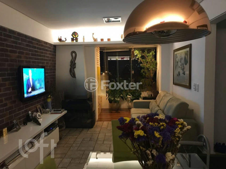 Apartamento à venda com 2 quartos, 77m² - Foto 2