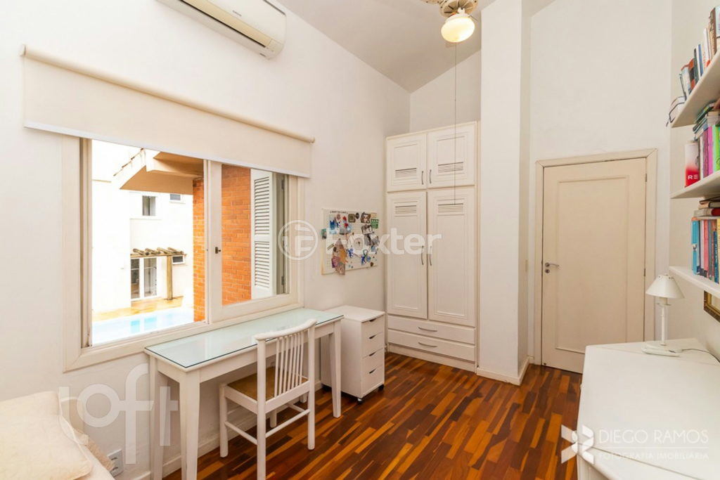 Casa à venda com 5 quartos, 380m² - Foto 15