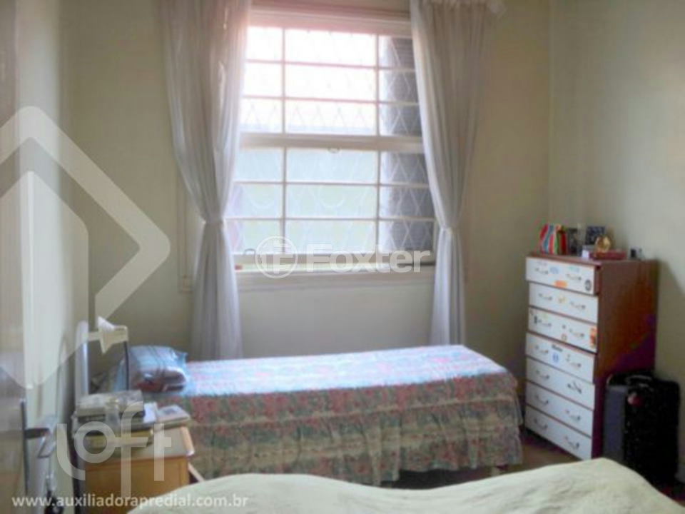 Casa à venda com 4 quartos, 228m² - Foto 15