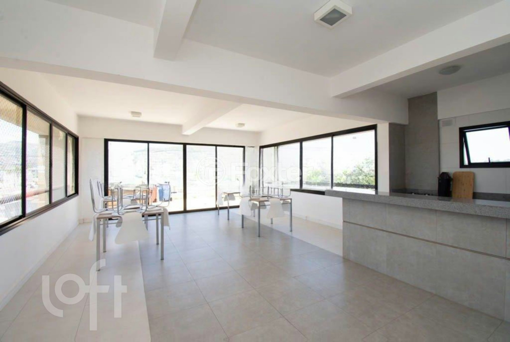 Apartamento à venda com 1 quarto, 43m² - Foto 2