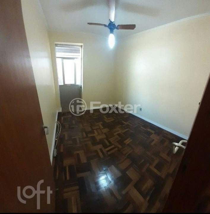 Apartamento à venda com 2 quartos, 72m² - Foto 4