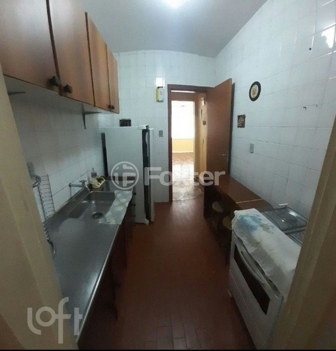 Apartamento à venda com 2 quartos, 72m² - Foto 2
