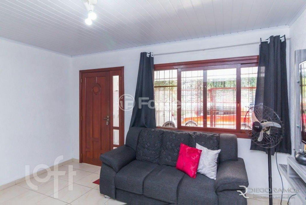 Casa à venda com 3 quartos, 151m² - Foto 3