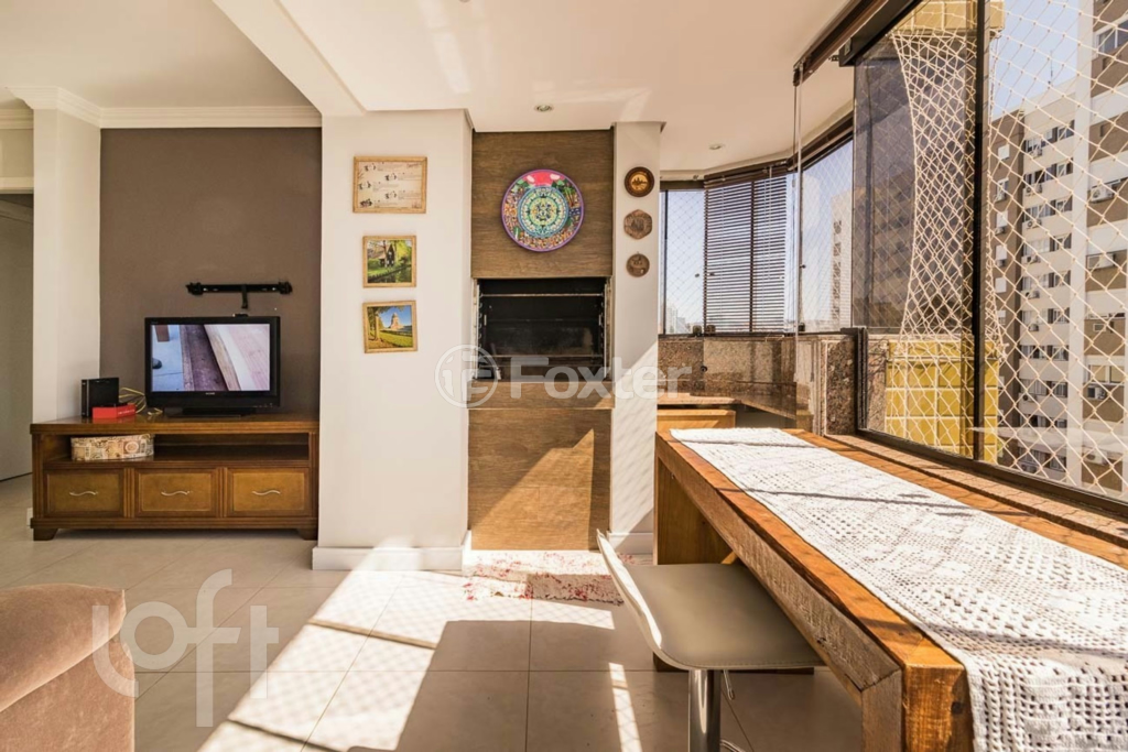 Apartamento à venda com 3 quartos, 109m² - Foto 1