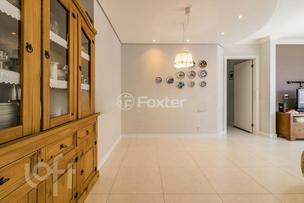 Apartamento à venda com 3 quartos, 109m² - Foto 4