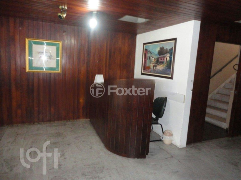 Apartamento à venda com 4 quartos, 165m² - Foto 2