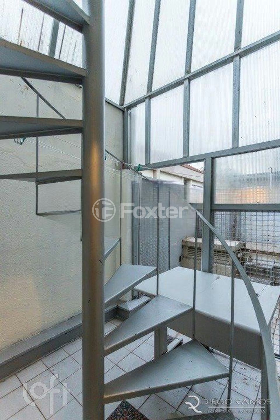 Cobertura à venda com 3 quartos, 240m² - Foto 47