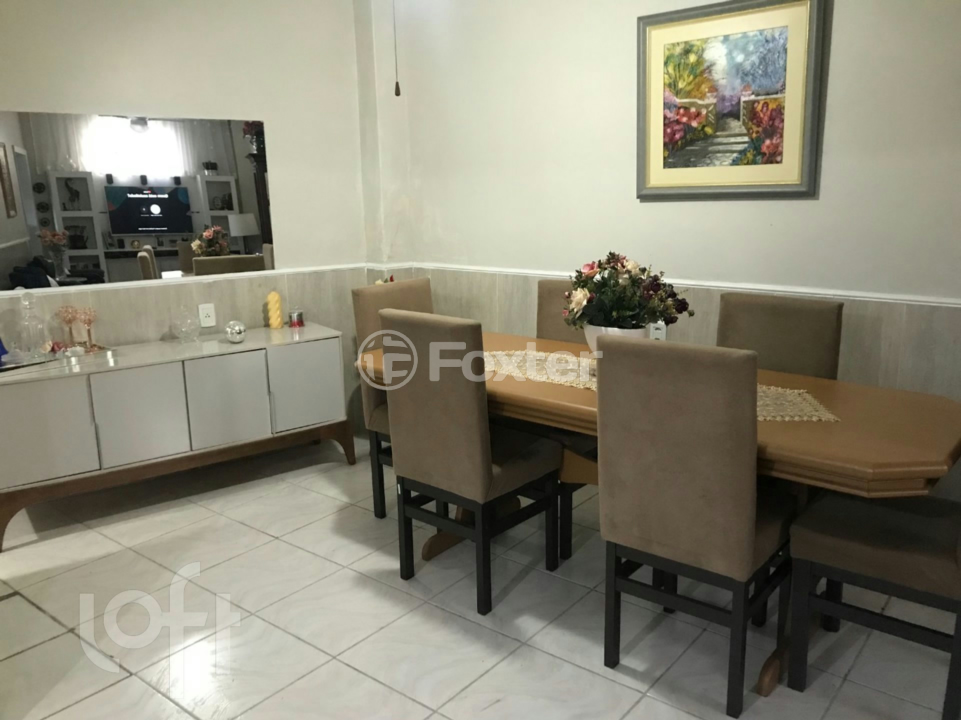 Casa à venda com 5 quartos, 260m² - Foto 1