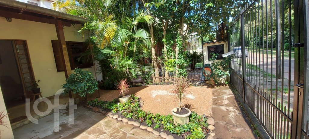 Casa à venda com 3 quartos, 164m² - Foto 2