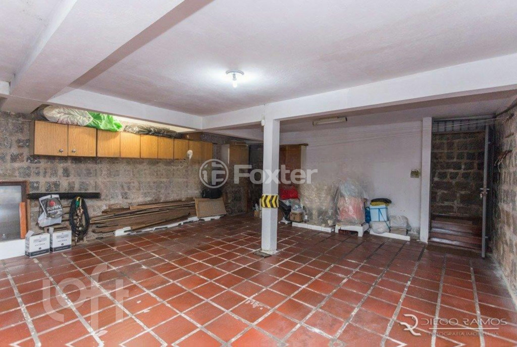 Casa à venda com 3 quartos, 300m² - Foto 36