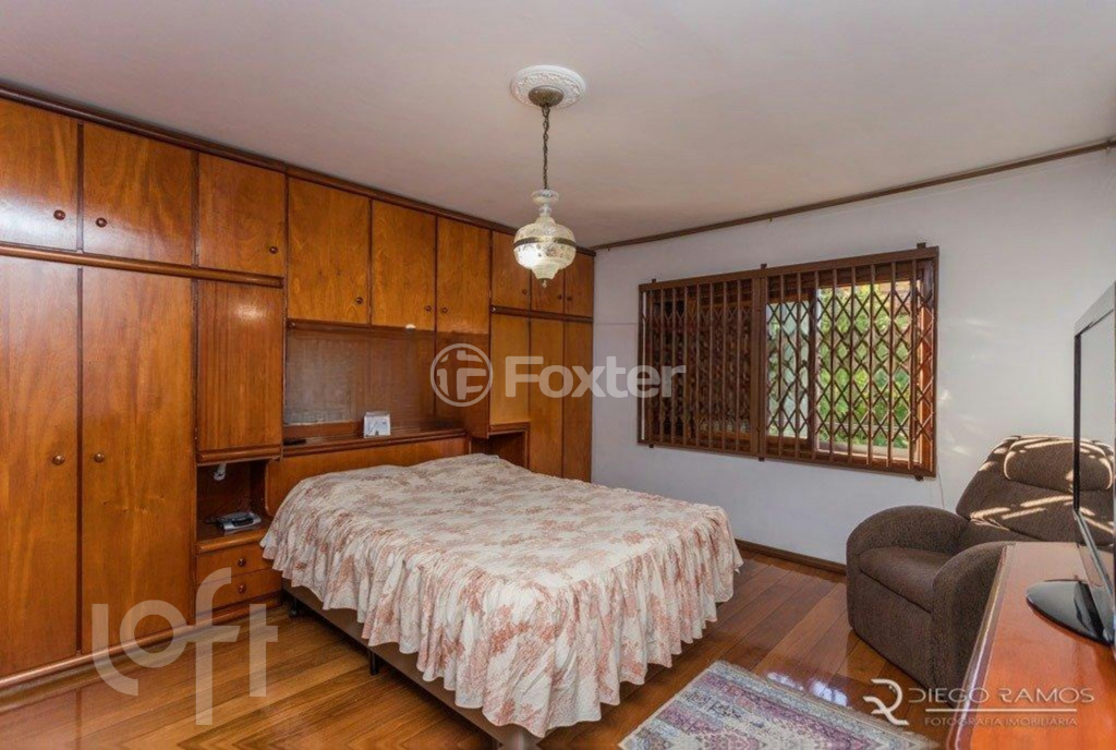 Casa à venda com 3 quartos, 300m² - Foto 12