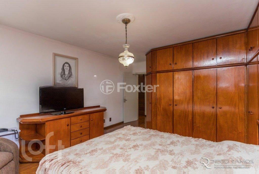 Casa à venda com 3 quartos, 300m² - Foto 14