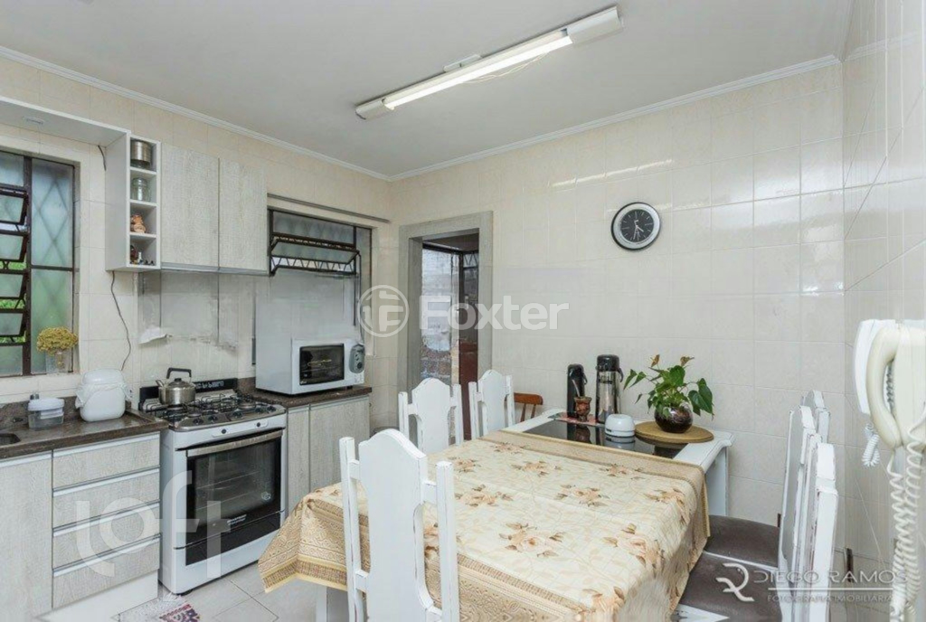 Casa à venda com 3 quartos, 300m² - Foto 29