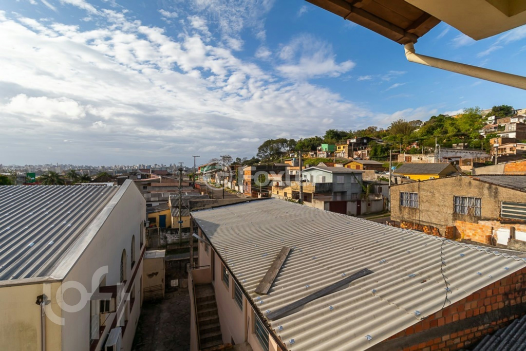 Casa à venda com 3 quartos, 250m² - Foto 38