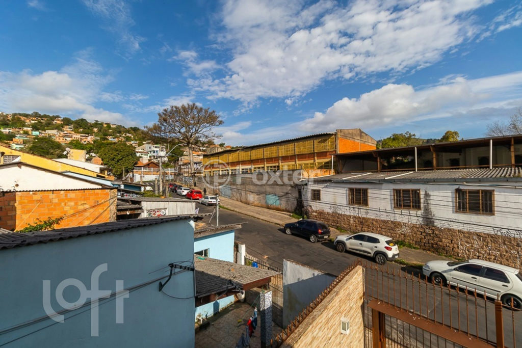 Casa à venda com 3 quartos, 250m² - Foto 40