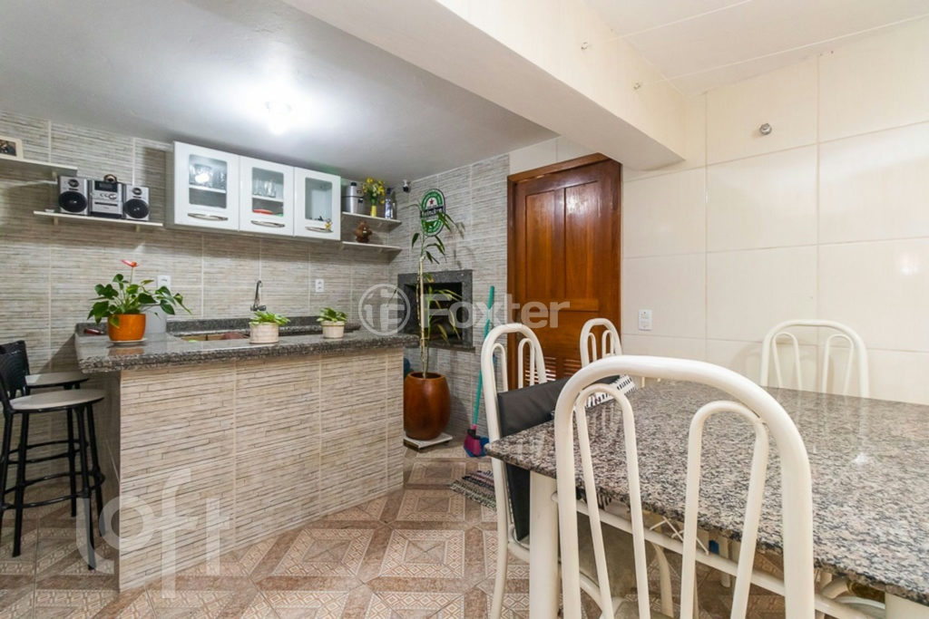 Casa à venda com 3 quartos, 250m² - Foto 11