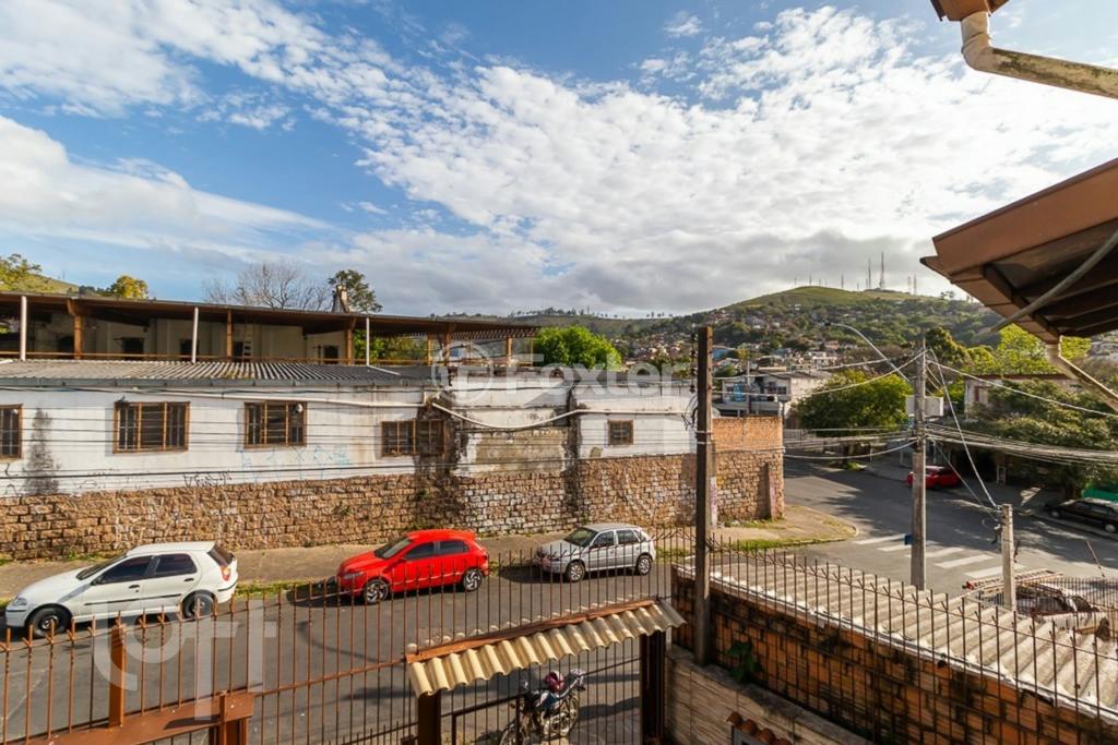 Casa à venda com 3 quartos, 250m² - Foto 42